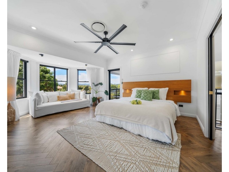 8 Hoylake Court, Cornubia QLD 4130