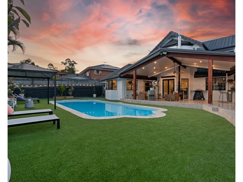 8 Hoylake Court, Cornubia QLD 4130