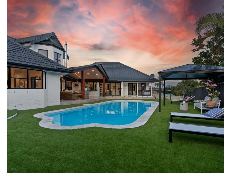 8 Hoylake Court, Cornubia QLD 4130