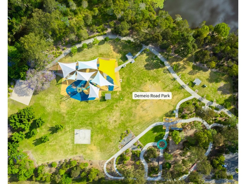 33 Barcombe Drive, Berrinba QLD 4117