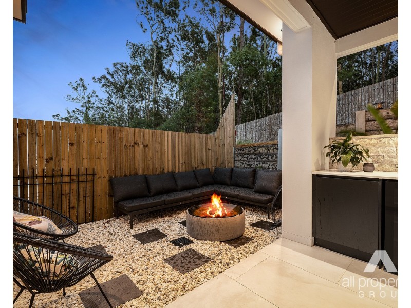 32 Falco Drive, Bahrs Scrub QLD 4207
