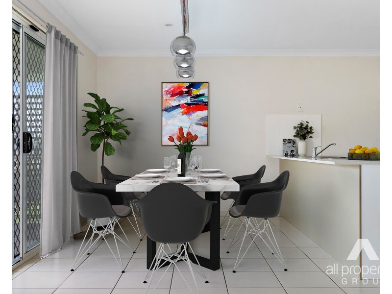 10 Zanow Street, North Booval QLD 4304