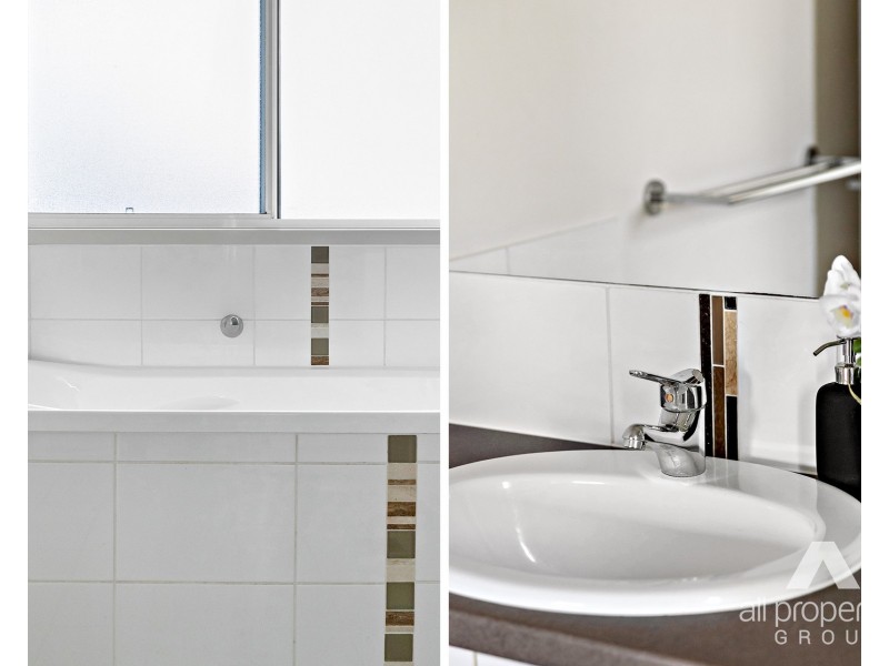 10 Zanow Street, North Booval QLD 4304