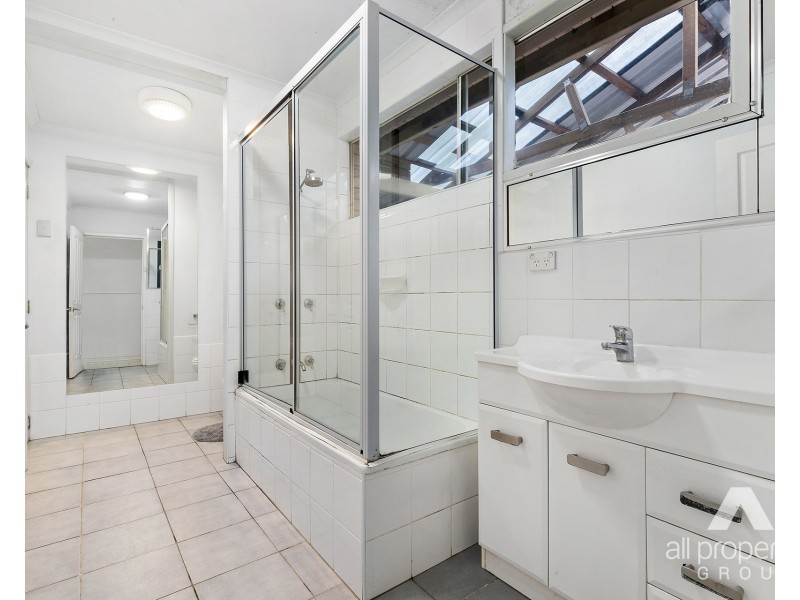 377 Middle Road, Greenbank QLD 4124