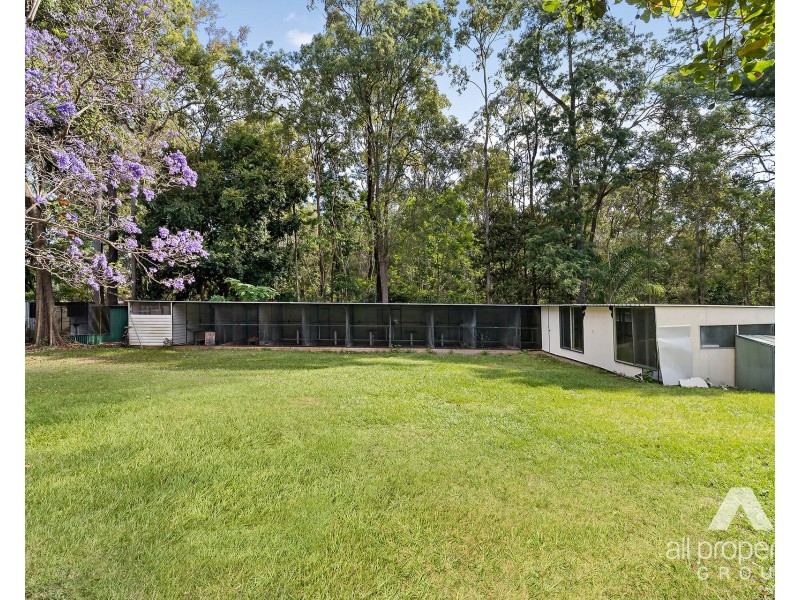 377 Middle Road, Greenbank QLD 4124