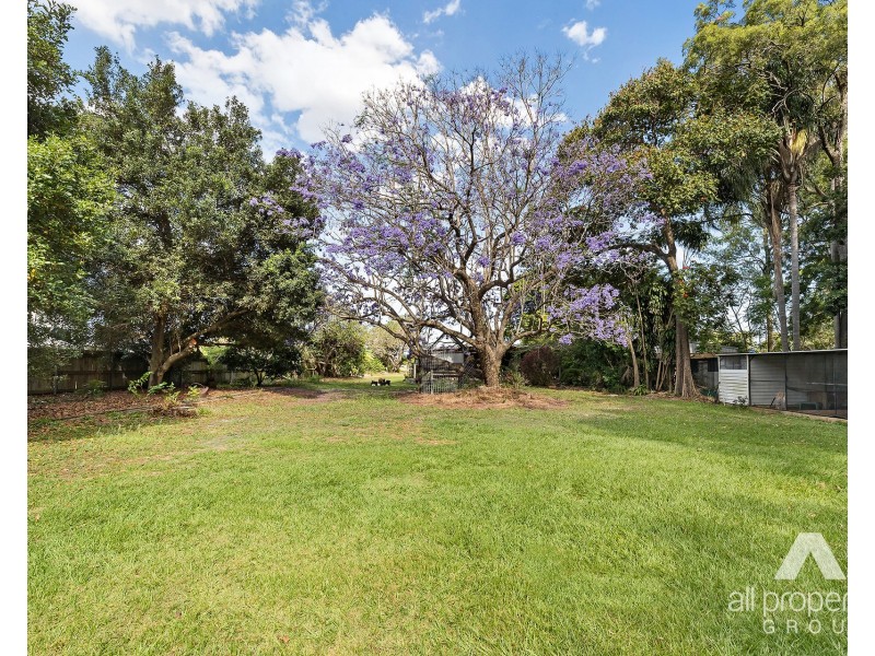 377 Middle Road, Greenbank QLD 4124