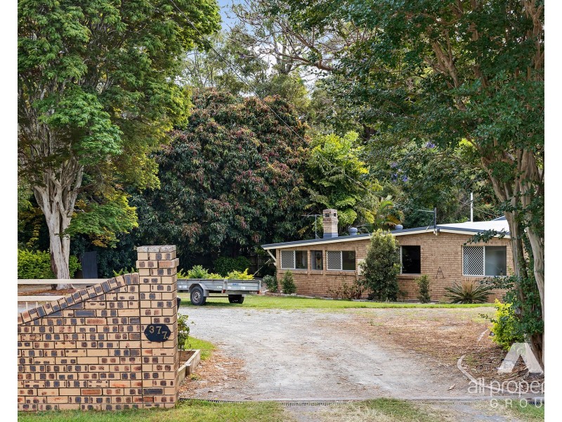 377 Middle Road, Greenbank QLD 4124