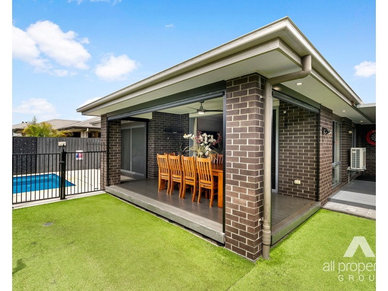 431 Gainsborough Drive, Pimpama QLD 4209