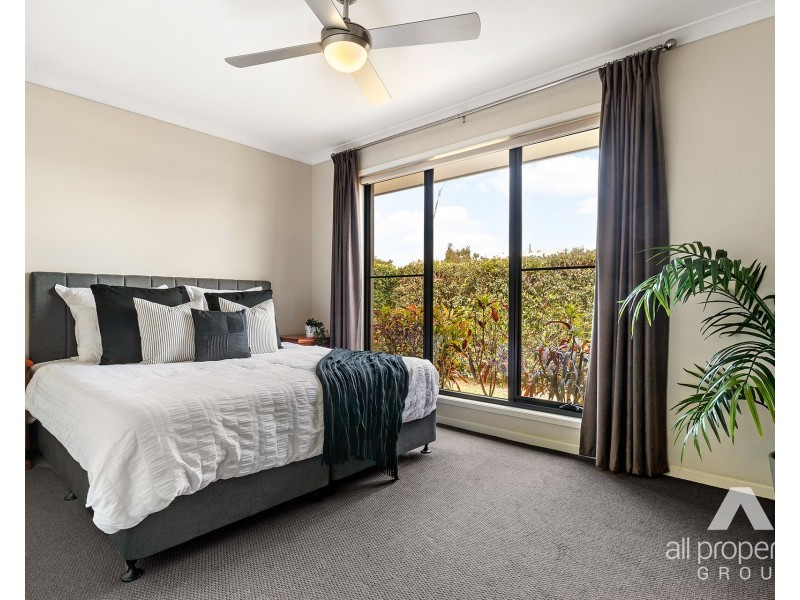 431 Gainsborough Drive, Pimpama QLD 4209