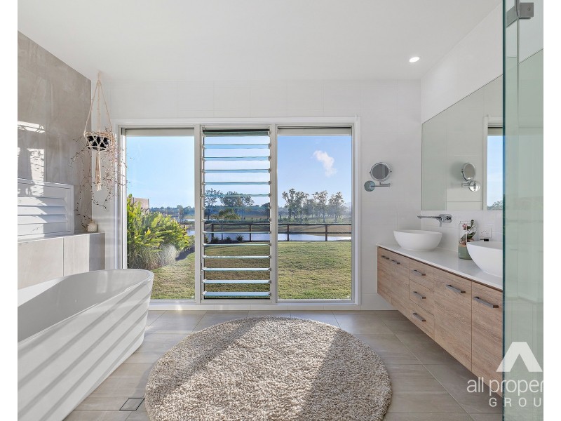 181 Riemore Circuit, Tamborine QLD 4270