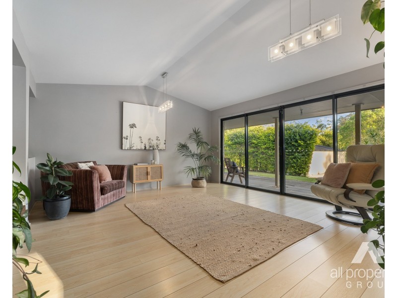 56-58 Jabiru Avenue, Greenbank QLD 4124