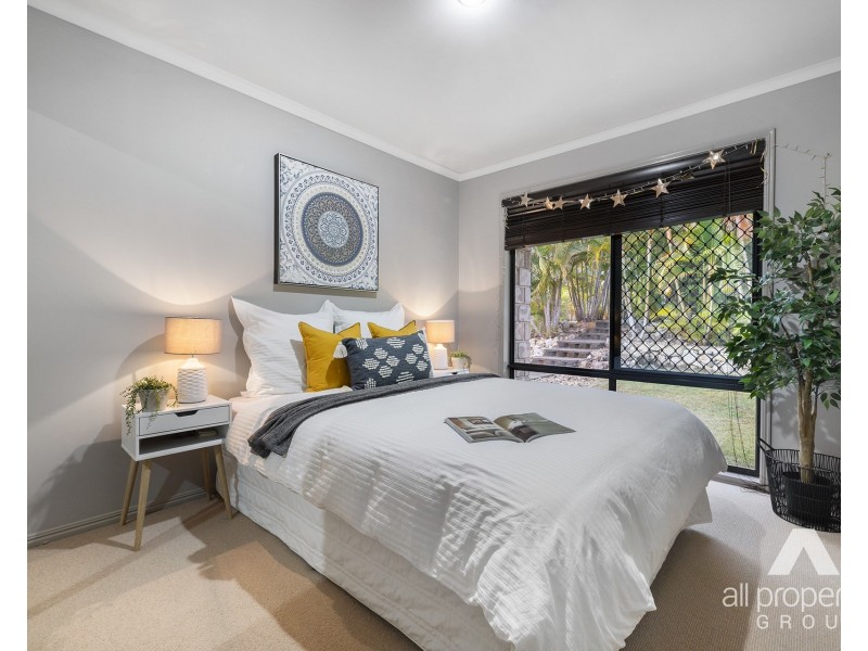 56-58 Jabiru Avenue, Greenbank QLD 4124