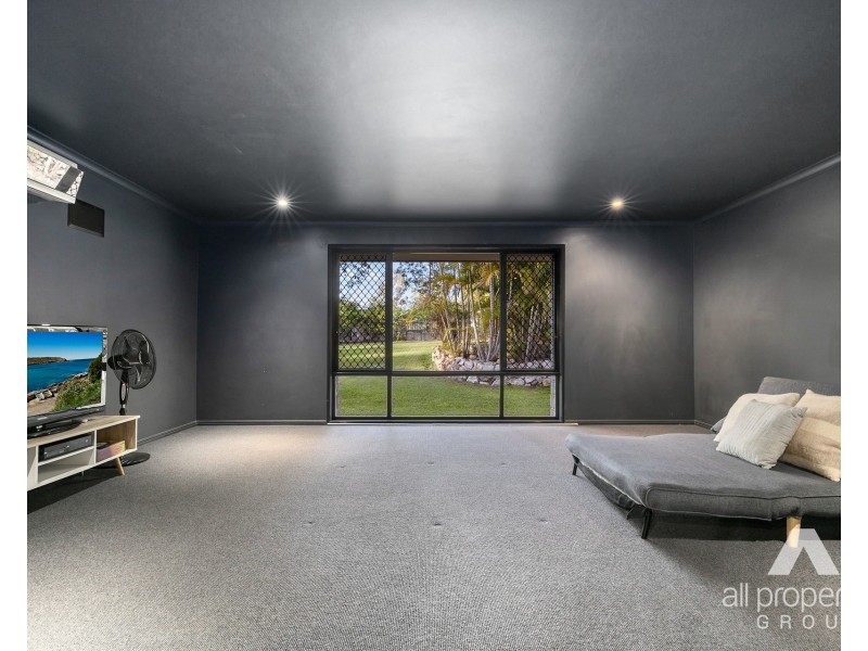 56-58 Jabiru Avenue, Greenbank QLD 4124