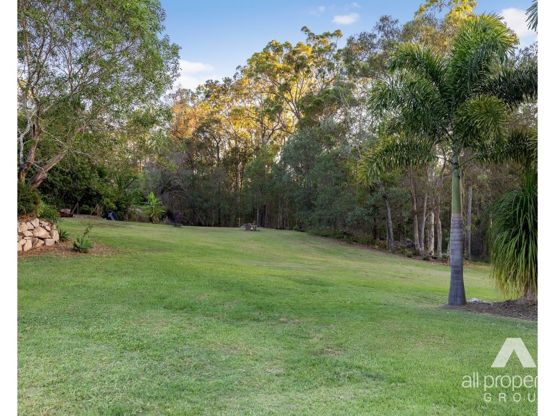 56-58 Jabiru Avenue, Greenbank QLD 4124