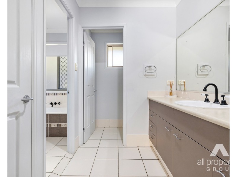 12-14 Cockatiel Court, Greenbank QLD 4124