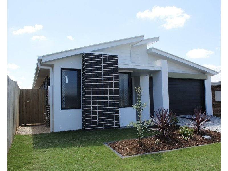 4 Skyblue Circuit, Yarrabilba QLD 4207