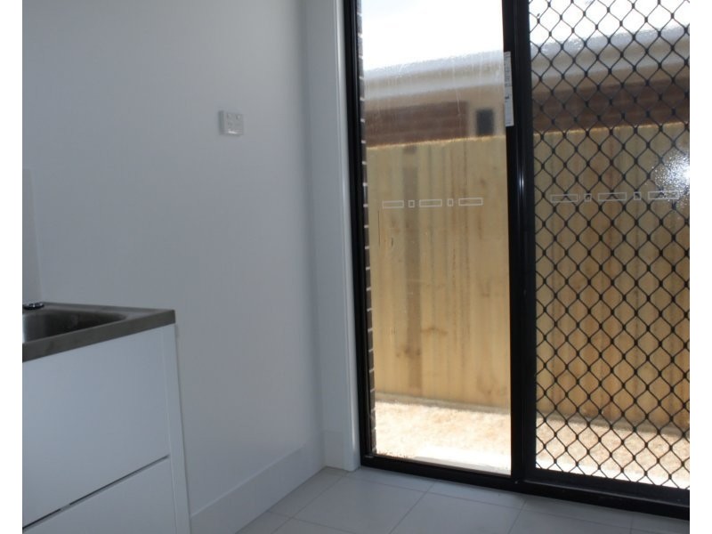 4 Skyblue Circuit, Yarrabilba QLD 4207