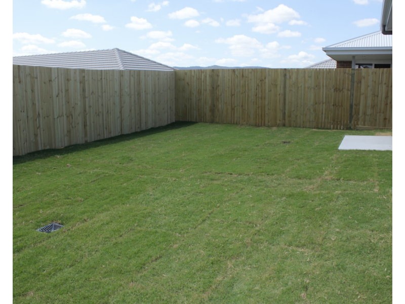 4 Skyblue Circuit, Yarrabilba QLD 4207