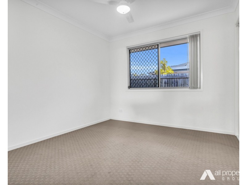 40 Mount Edwards Street, Park Ridge QLD 4125
