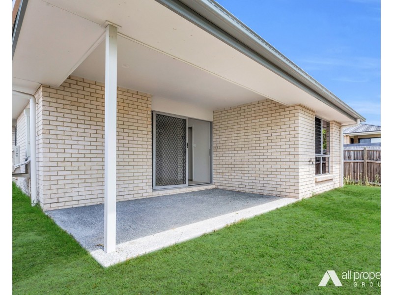40 Mount Edwards Street, Park Ridge QLD 4125