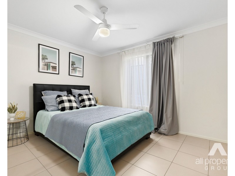 6 Longstaff Crescent, Pimpama QLD 4209