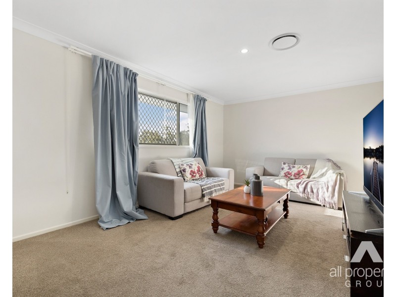 6 Longstaff Crescent, Pimpama QLD 4209