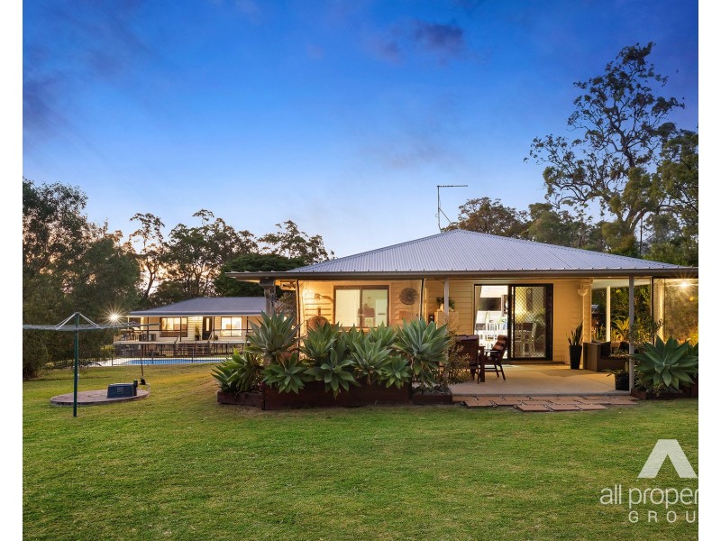 109-115 Leach Road, Tamborine QLD 4270