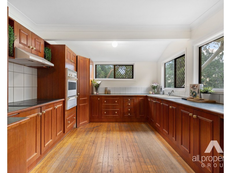 109-115 Leach Road, Tamborine QLD 4270