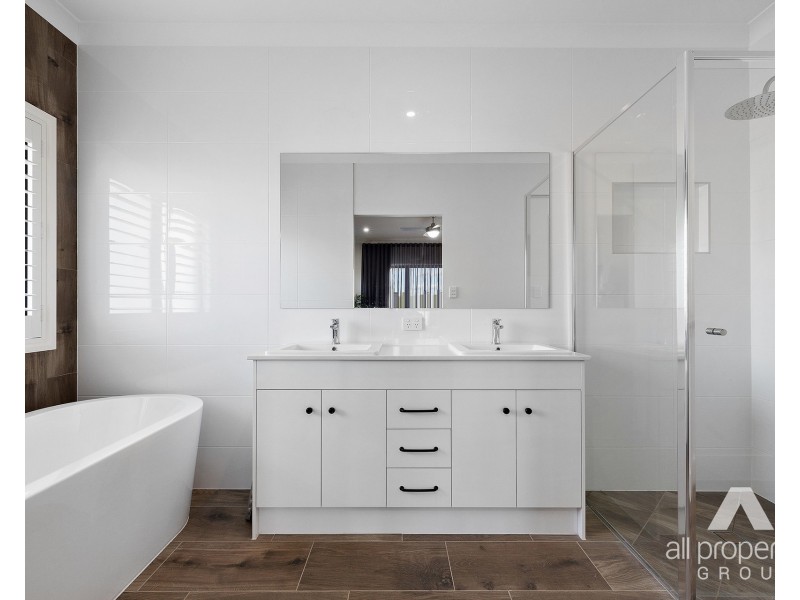 52-56 Gleeson Street, New Beith QLD 4124