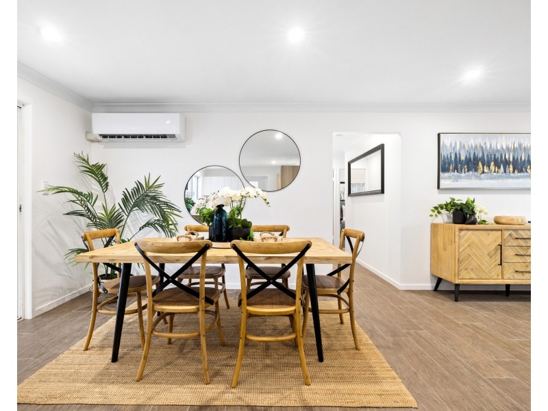 27 Redgum Drive, Regents Park QLD 4118