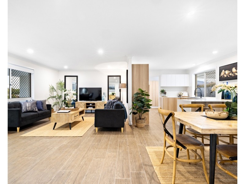 27 Redgum Drive, Regents Park QLD 4118