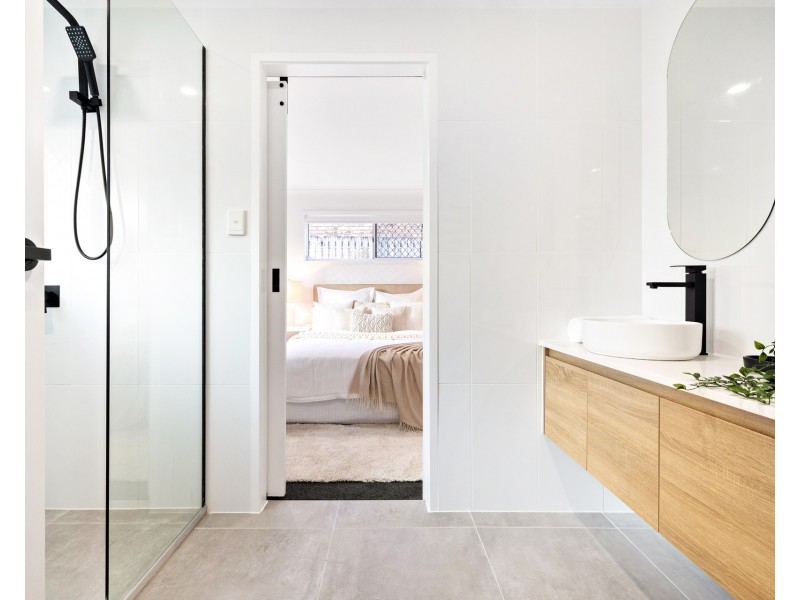 27 Redgum Drive, Regents Park QLD 4118