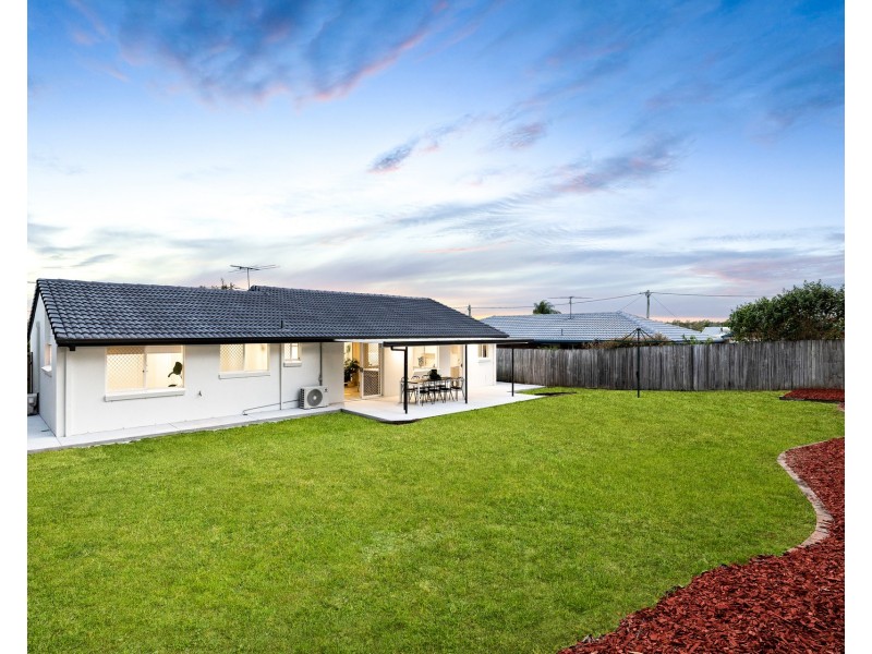 27 Redgum Drive, Regents Park QLD 4118