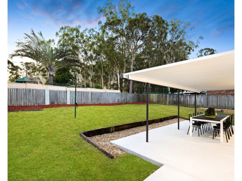 27 Redgum Drive, Regents Park QLD 4118