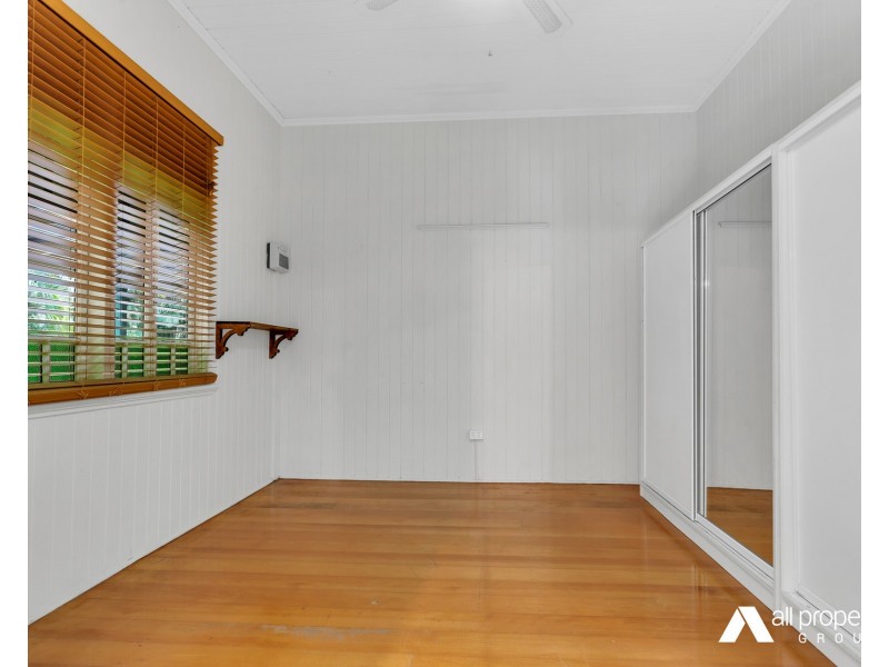 77 Talinga Drive, Park Ridge QLD 4125