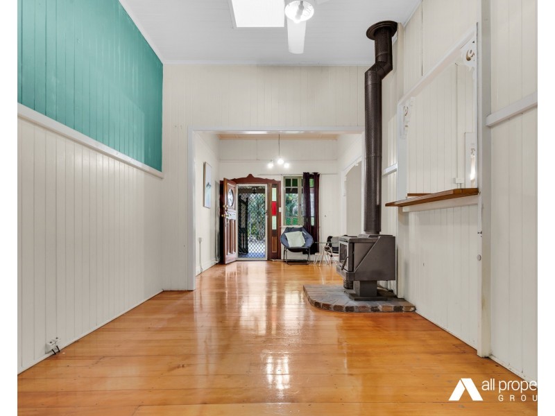 77 Talinga Drive, Park Ridge QLD 4125
