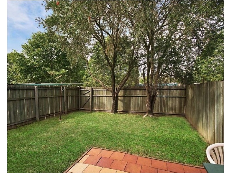 3/11 Macquarie Street, Woodridge QLD 4114