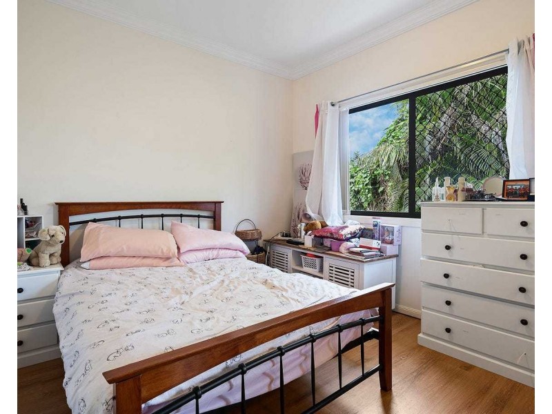 30 Maryland Drive, Regents Park QLD 4118