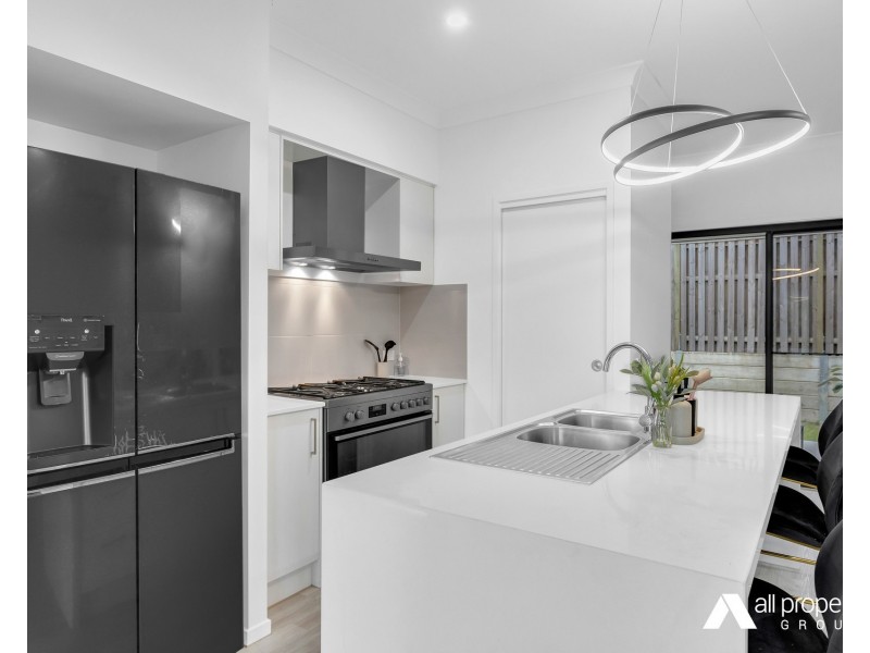 12 Notlob Court, Greenbank QLD 4124