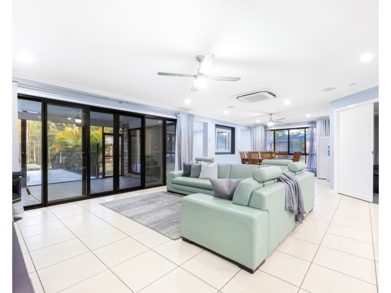 251-257 Equestrian Drive, New Beith QLD 4124