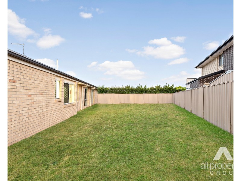 24 Summerview Avenue, Yarrabilba QLD 4207