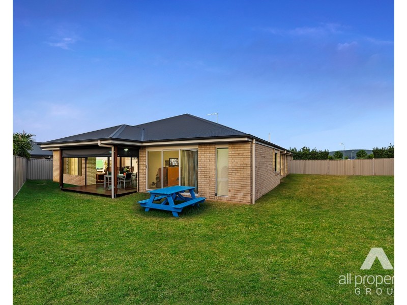 24 Summerview Avenue, Yarrabilba QLD 4207
