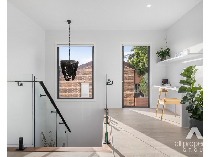 13 Cressbrook Street, Eight Mile Plains QLD 4113