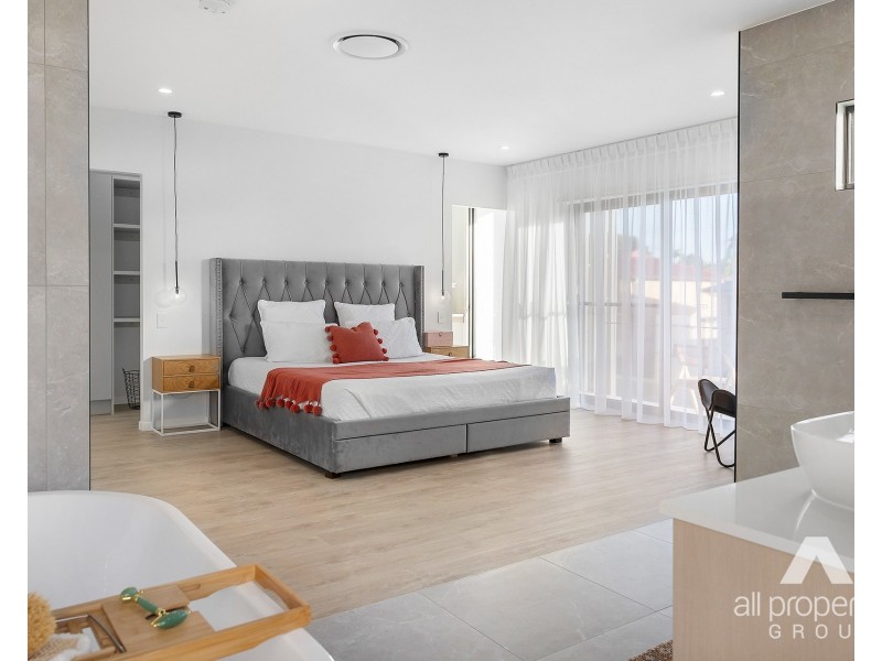 13 Cressbrook Street, Eight Mile Plains QLD 4113