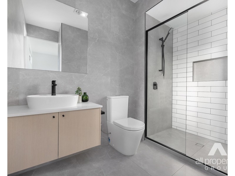 13 Cressbrook Street, Eight Mile Plains QLD 4113