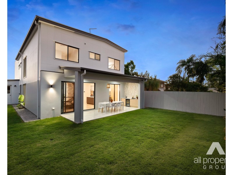 13 Cressbrook Street, Eight Mile Plains QLD 4113