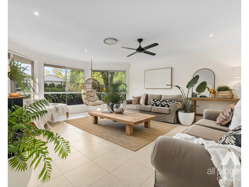 159-161 Merluna Road, Park Ridge South QLD 4125