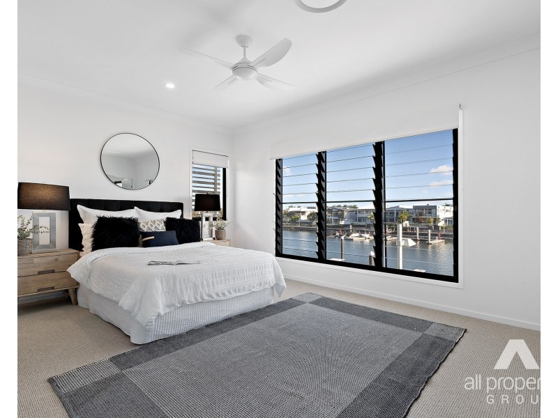 20/35 Sickle Avenue, Hope Island QLD 4212