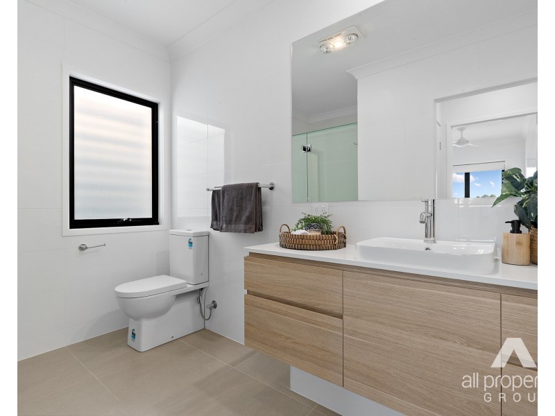 20/35 Sickle Avenue, Hope Island QLD 4212