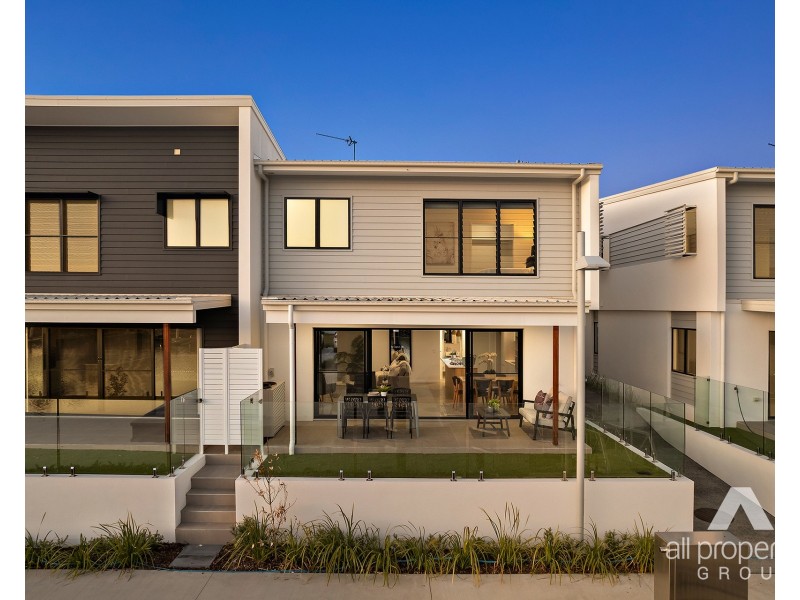 20/35 Sickle Avenue, Hope Island QLD 4212